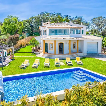 Villa Angeles By Algarve Vacation Boliqueime